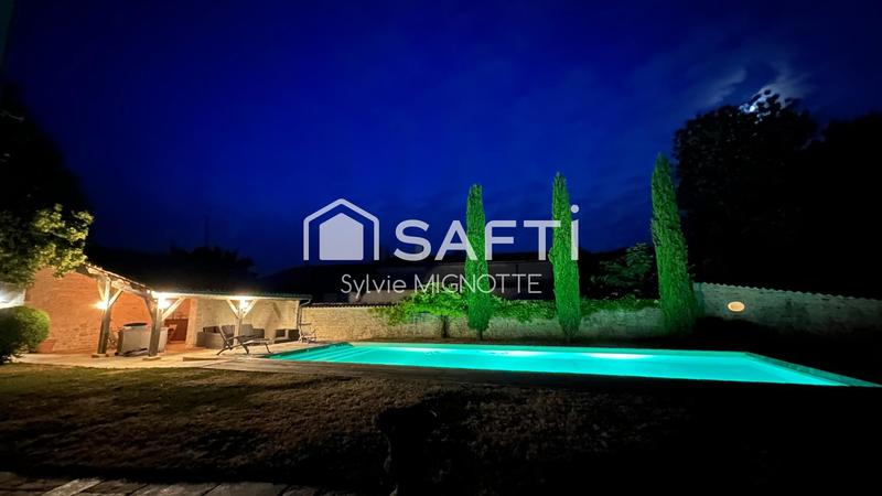 Maison de maîtres - 240 m² - 8 pièces