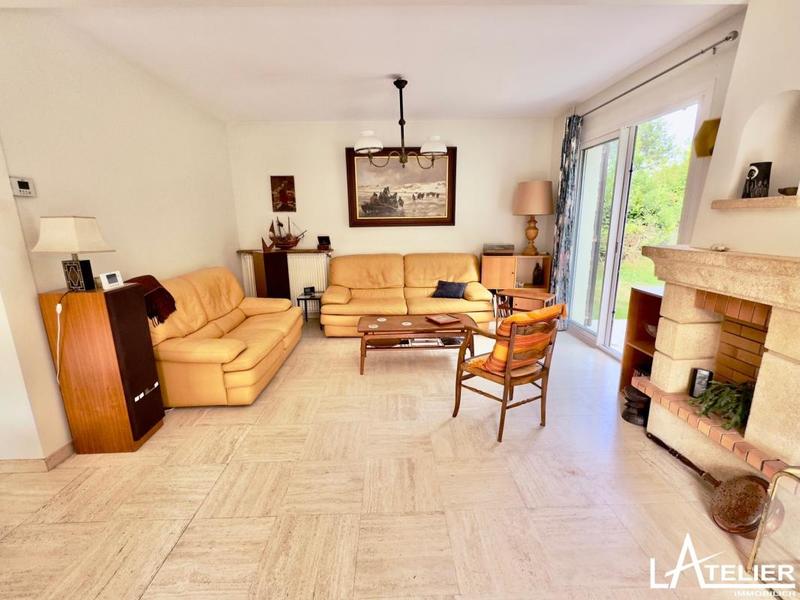 Maison - 170 m² - 10 pièces