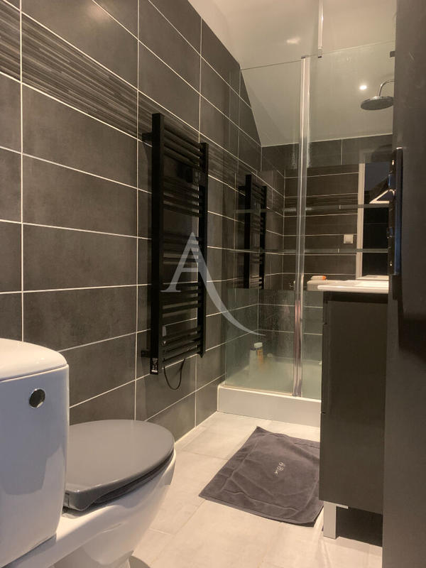 Maison - 136 m² - 5 pièces