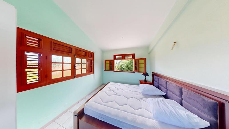 Maison - 180 m² - 7 pièces