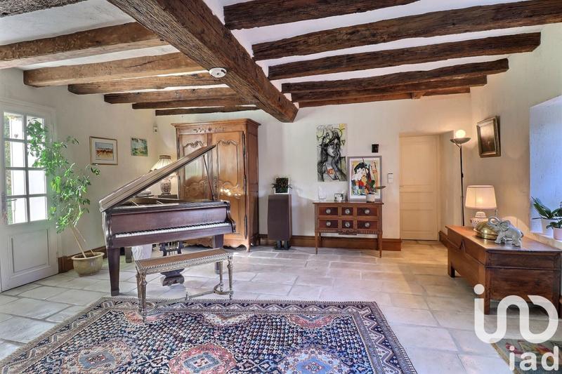 Maison - 423 m² - 12 pièces
