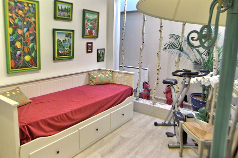 Maison - 121 m² - 6 pièces