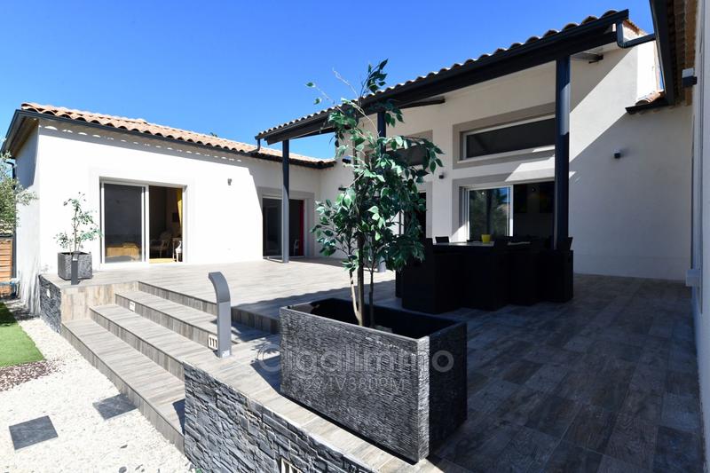 Villa - 215 m² - 5 pièces