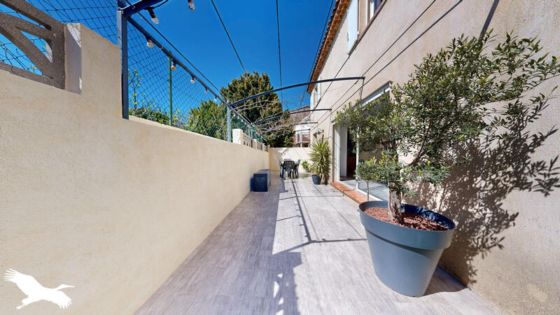 Maison - 100 m² - 4 pièces