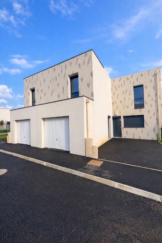 Maison - 100 m² - 4 pièces