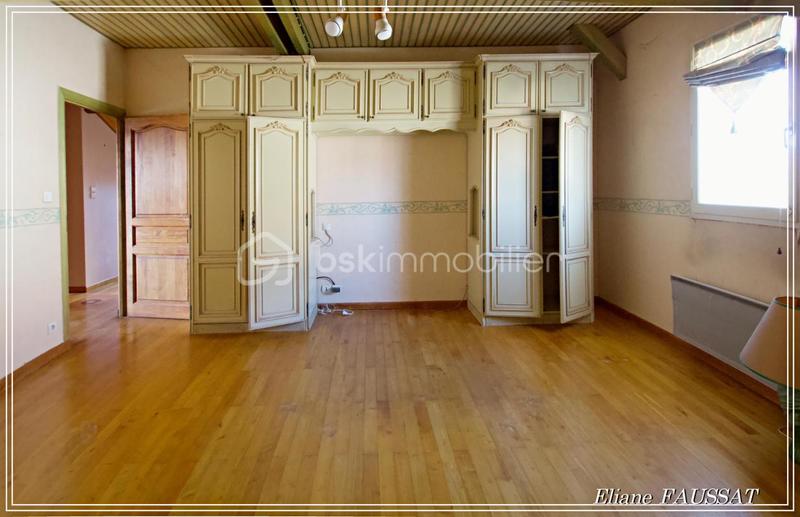 Maison - 170 m² - 8 pièces