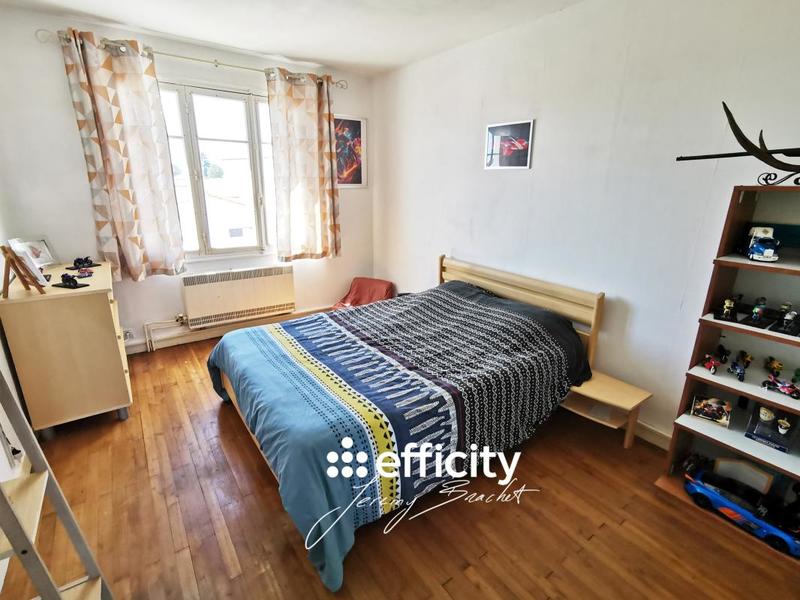 Maison - 106 m² - 6 pièces