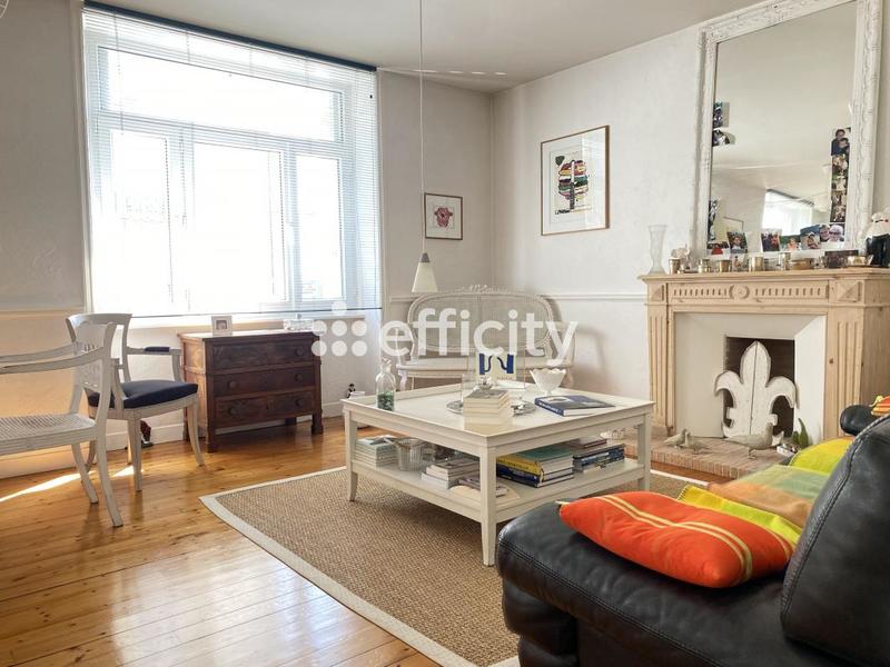 Appartement - 115 m² - 5 pièces