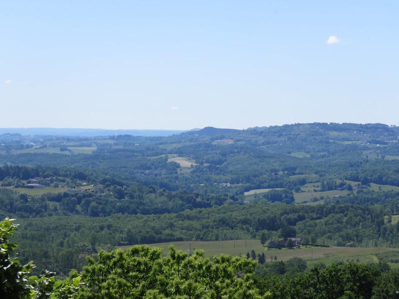 Maison - 250 m² - 6 pièces