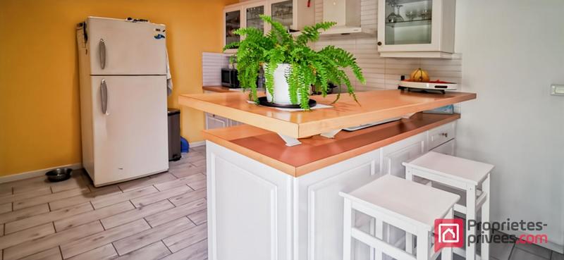 Maison - 166 m² - 6 pièces