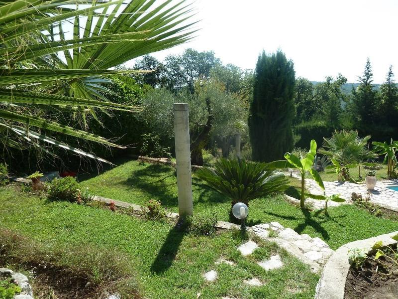 Villa - 200 m² - 7 pièces