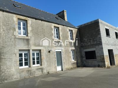 Maison - 250 m² - 1 pièce