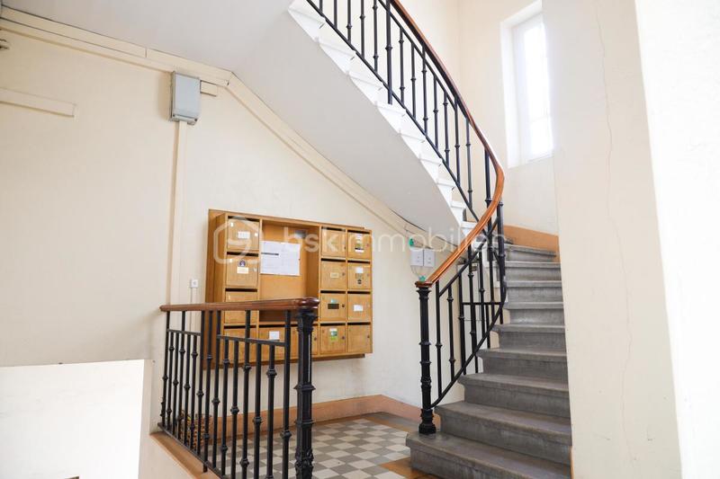 Appartement - 61 m² - 3 pièces