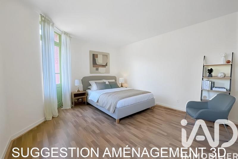 Maison - 300 m² - 7 pièces