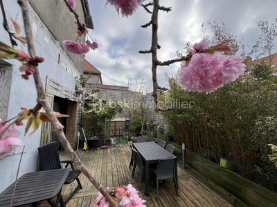 Maison - 120 m² - 6 pièces