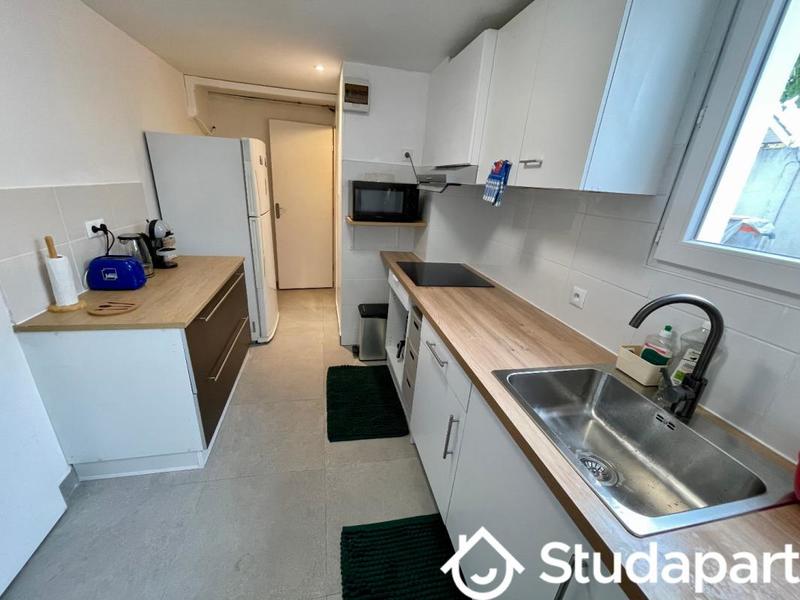 Chambre - 15 m² - 1 pièce