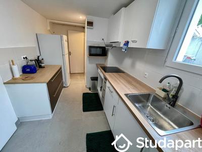 Chambre - 15 m² - 1 pièce