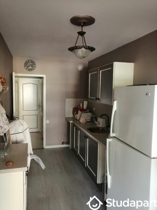 Chambre - 9 m² - 1 pièce