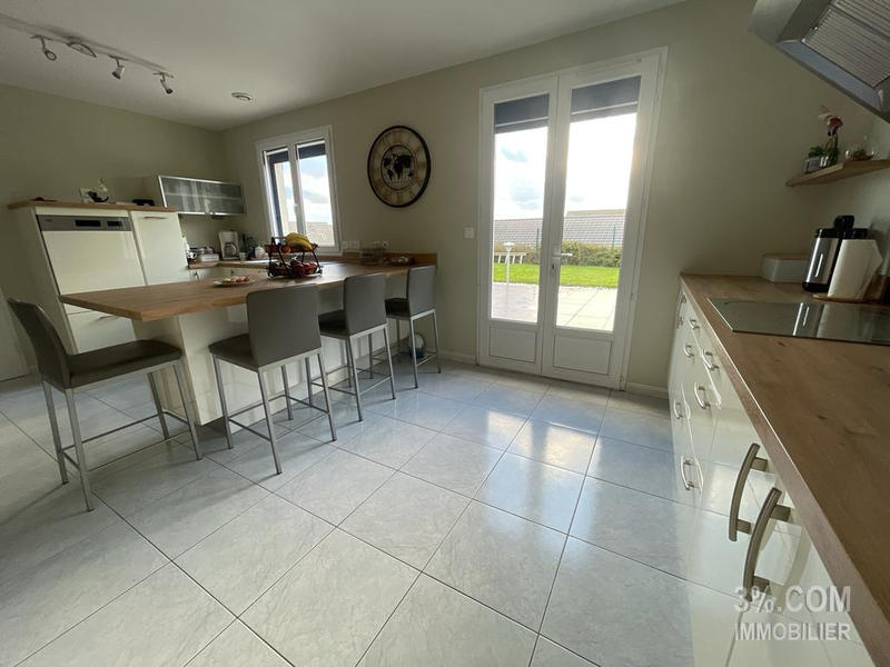 Maison - 163 m² - 6 pièces