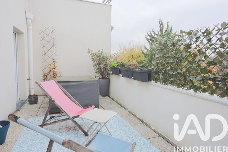 Appartement - 93 m² - 5 pièces