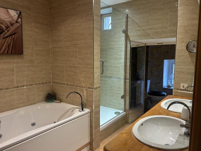 Manoir - 423 m² - 14 pièces