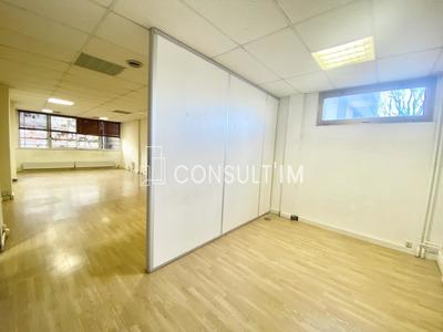 Bureau - 60 m²