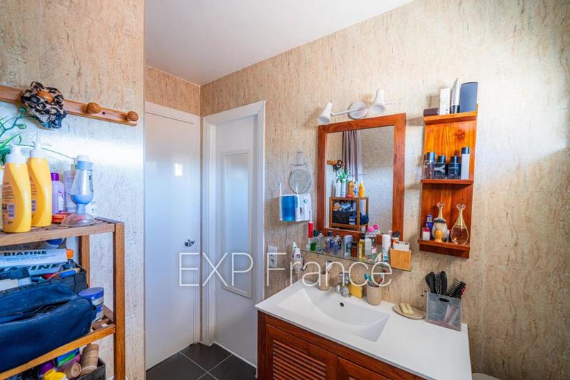 Appartement - 95 m² - 4 pièces