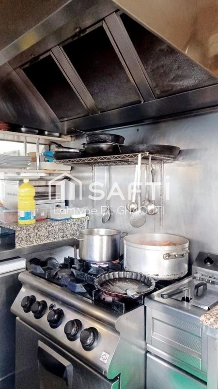 Local commercial - 130 m² - 3 pièces