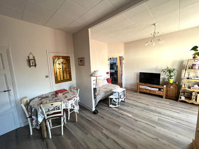 Appartement - 84 m² - 4 pièces