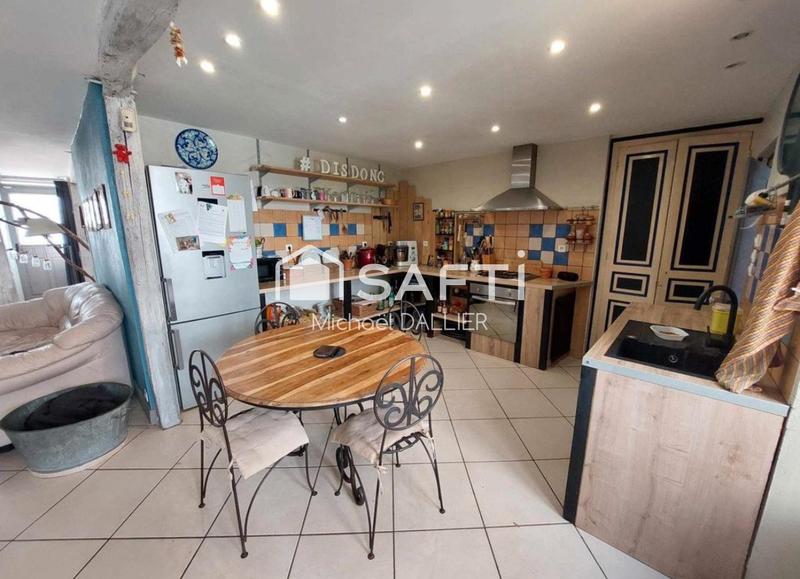 Maison - 156 m² - 5 pièces