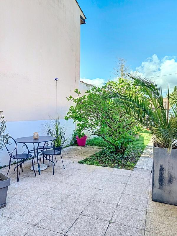 Maison - 98 m² - 4 pièces