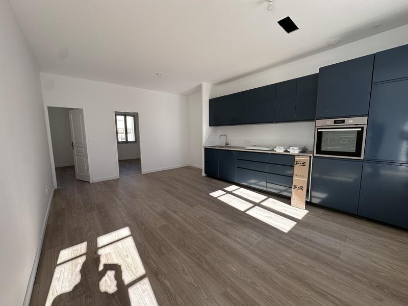 Appartement - 60 m² - 3 pièces