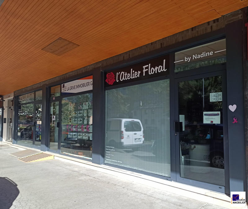 Local commercial - 170 m² - 4 pièces