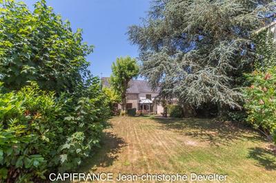 Maison en pierre - 250 m² - 8 pièces