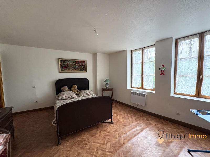 Maison - 105 m² - 4 pièces