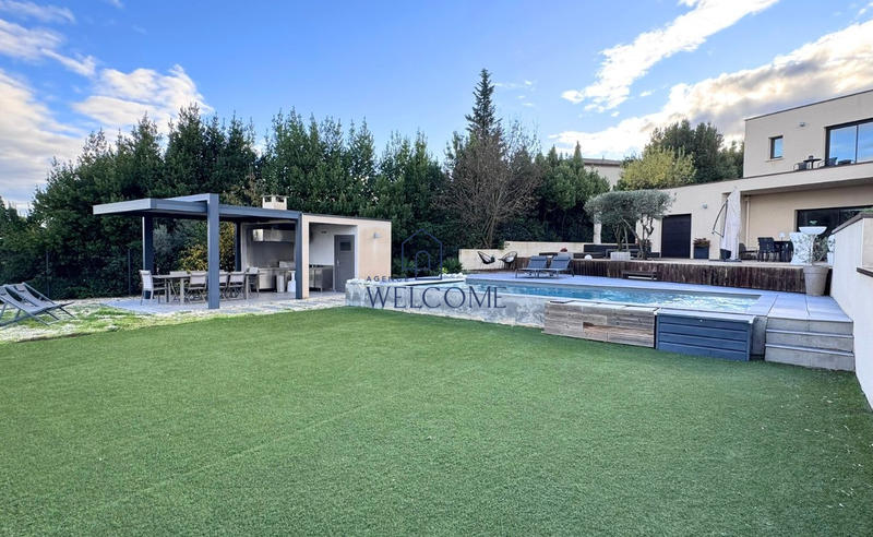 Maison contemporaine - 165 m² - 5 pièces