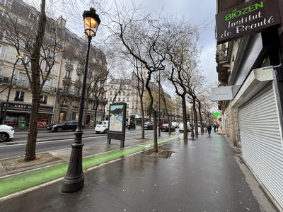 Local commercial - 81 m²