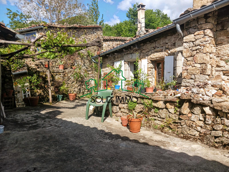 Maison - 122 m² - 6 pièces