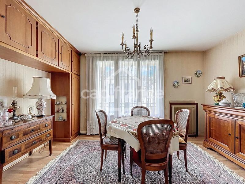 Appartement - 116 m² - 5 pièces