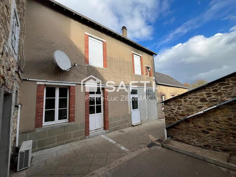 Local commercial - 210 m² - 6 pièces