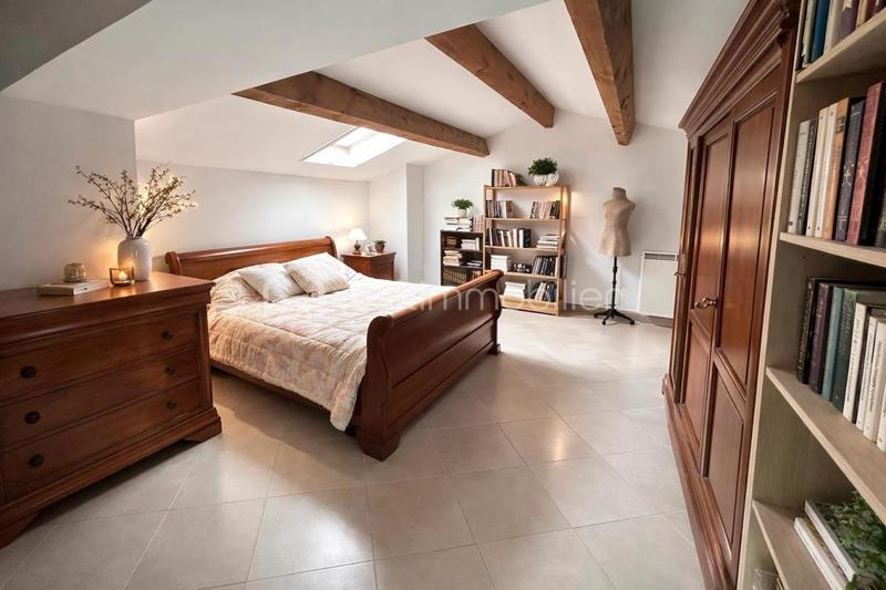 Maison - 145 m² - 7 pièces