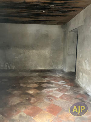 Immeuble - 70 m² - 2 pièces