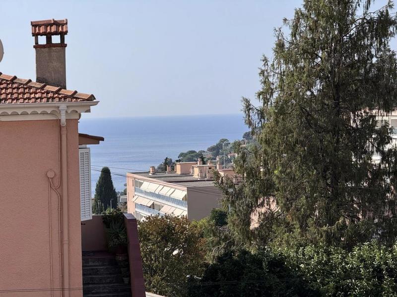 Appartement - 82 m² - 5 pièces