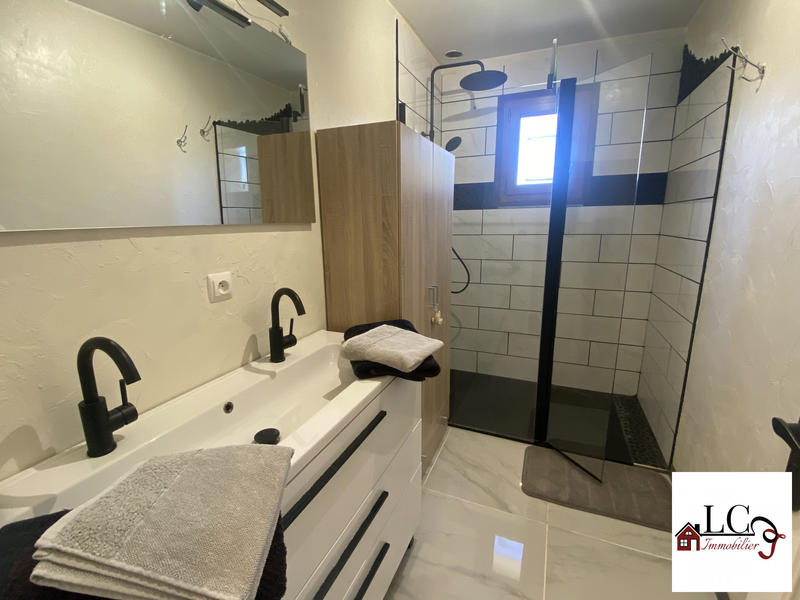 Maison - 91 m² - 4 pièces