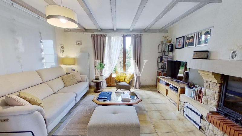 Maison - 127 m² - 5 pièces