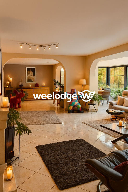 Maison - 183 m² - 7 pièces