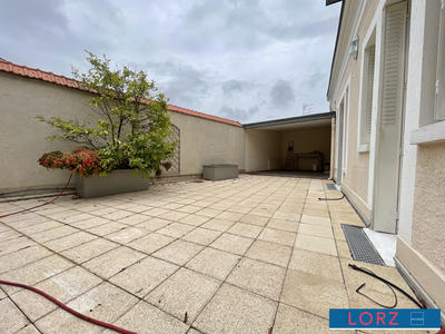 Appartement - 128 m² - 5 pièces