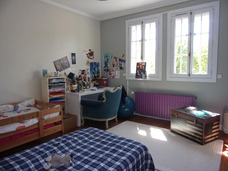 Maison - 202 m² - 7 pièces