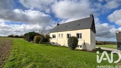 Maison - 133 m² - 8 pièces