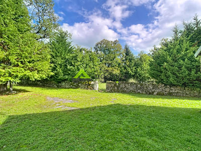 Propriété - 141 m² - 6 pièces